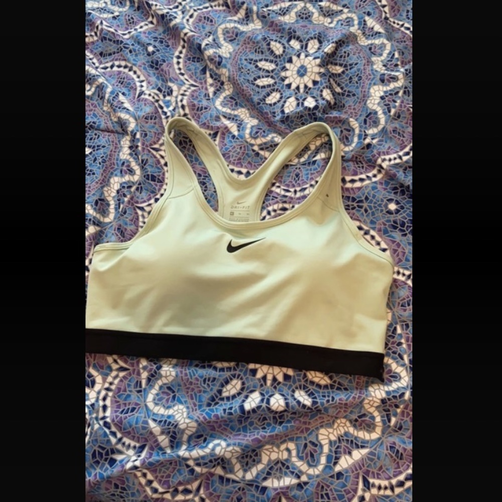 Nike sports bra XL